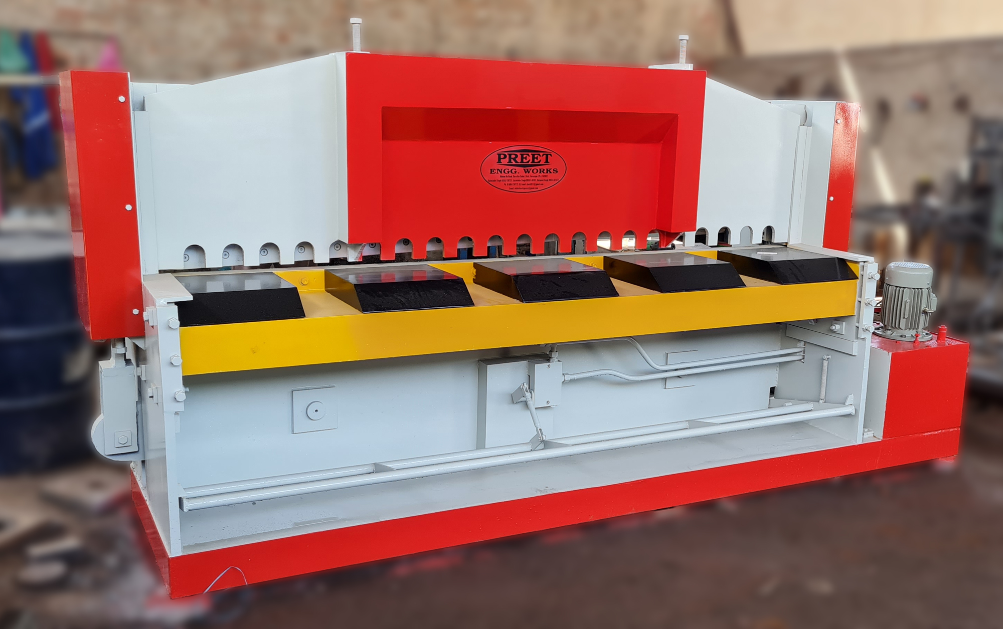 High-precision Sheet Shearing Machine by Preet Engineering Works